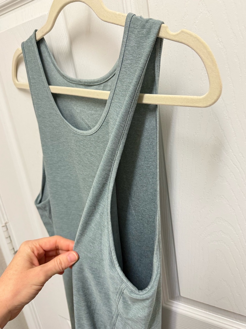 Vuori Seafoam Muscle Tank - Picture 7 of 10